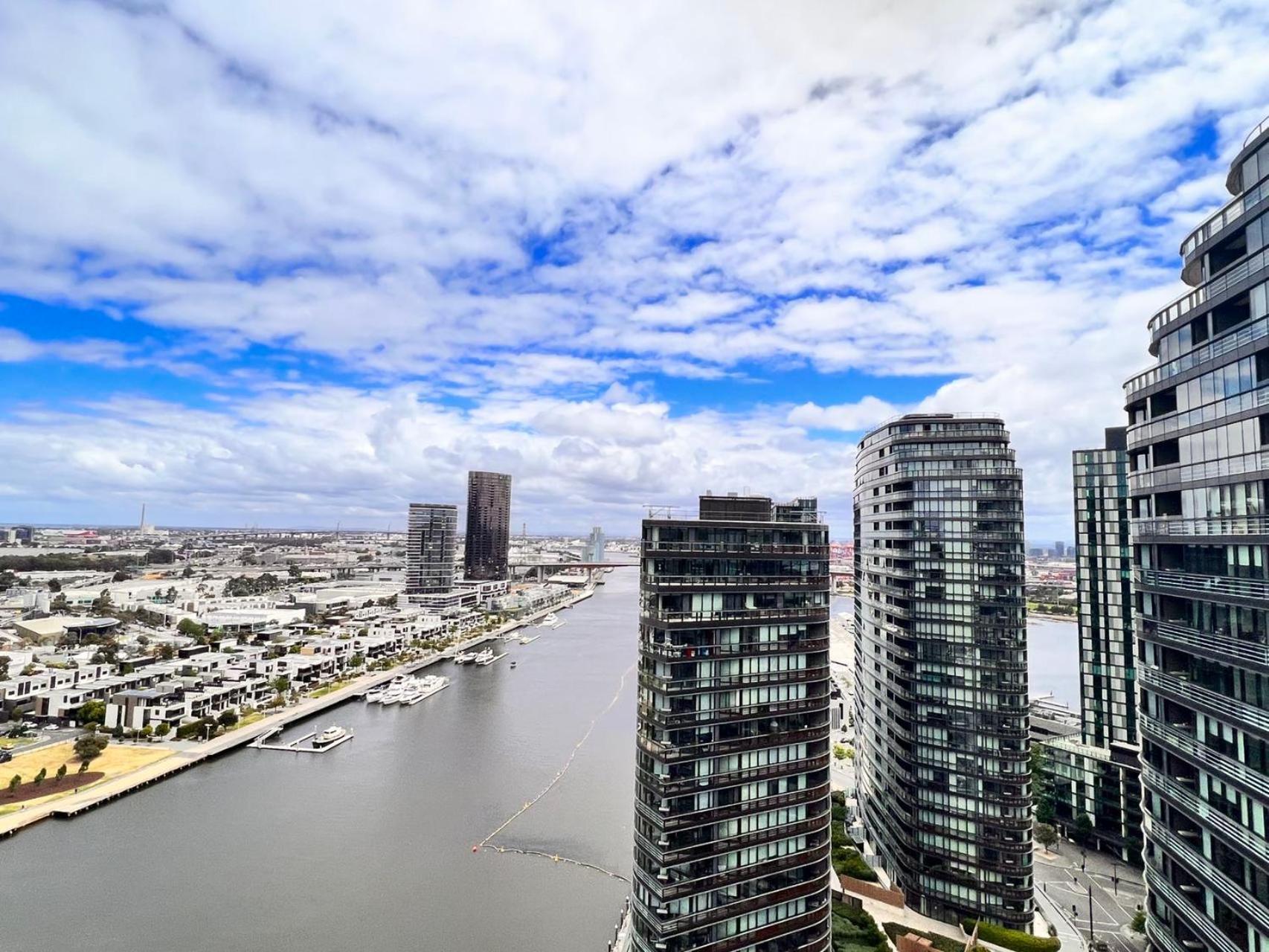 Winston Apartments Docklands Melbourne Eksteriør billede