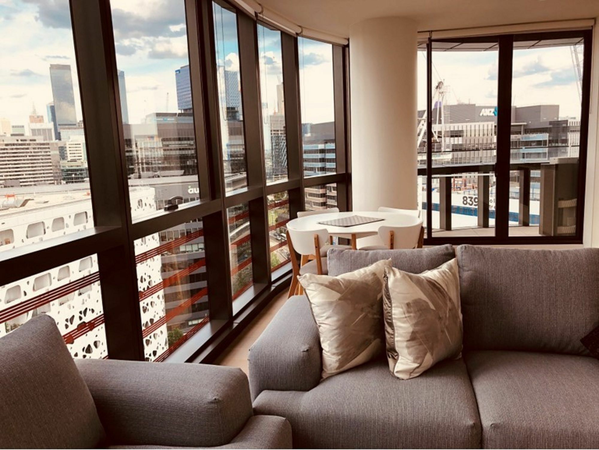 Winston Apartments Docklands Melbourne Eksteriør billede