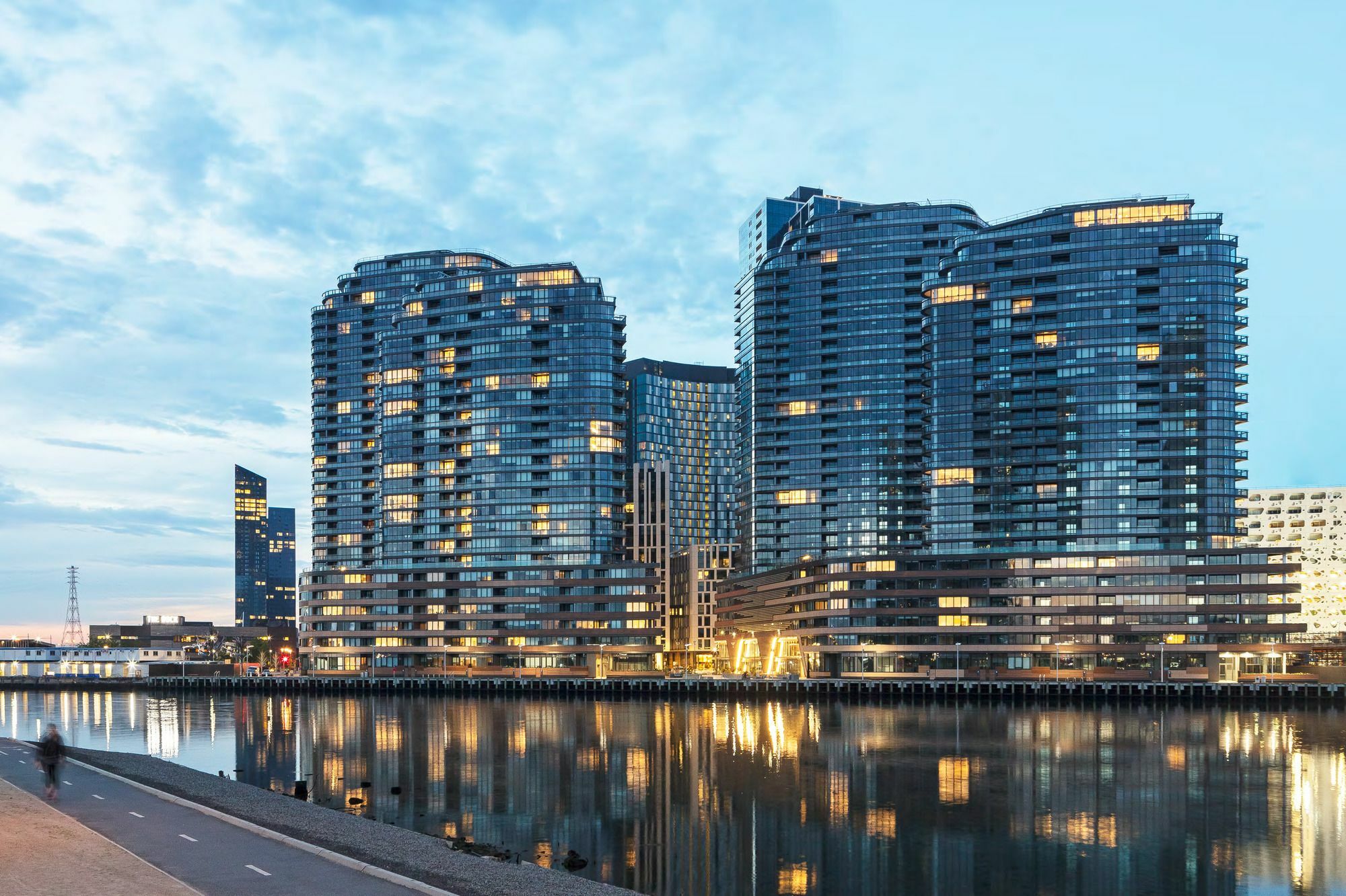 Winston Apartments Docklands Melbourne Eksteriør billede